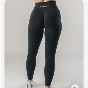 Alphalete amplify leggings - powder grey